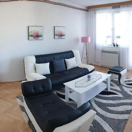 Appartamento Hana Sanski Most